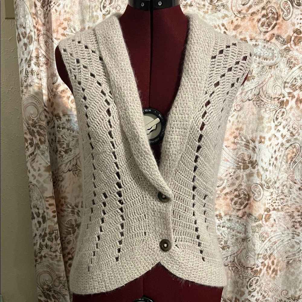 CAbi Cream Knit Women's Cardigan Vest